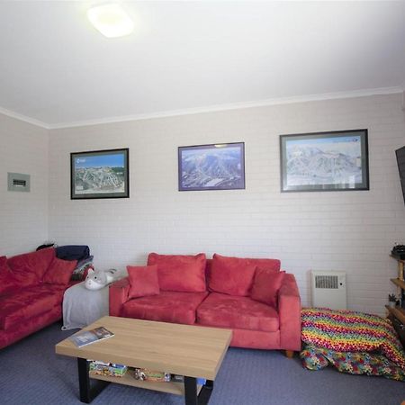 Summit 13 35 Clyde Street Apartment Jindabyne Bagian luar foto