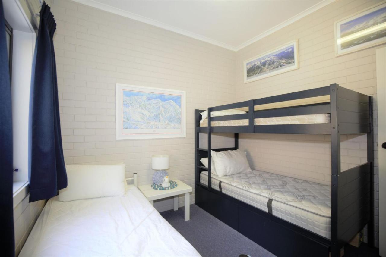 Summit 13 35 Clyde Street Apartment Jindabyne Bagian luar foto